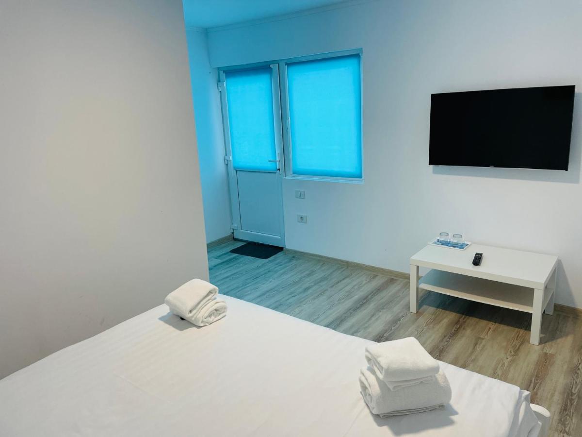Blue Sky Transalpina Apartment Sasciori Exterior photo